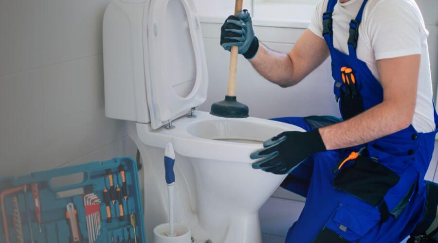Professional septic tank pumping in Downers Grove, IL